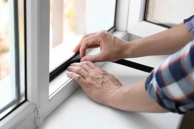 Comment poser des appuis de fenêtre en terre cuite : nos conseils et astuces