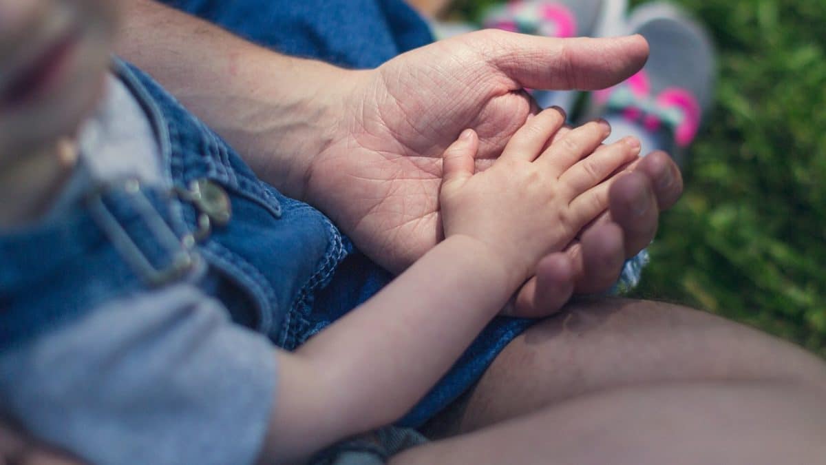 Comment adopter un enfant à Six Fours les Plages ?